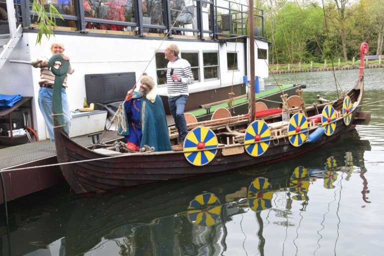 Bekende gezichten dopen vikingboot Nokkvi