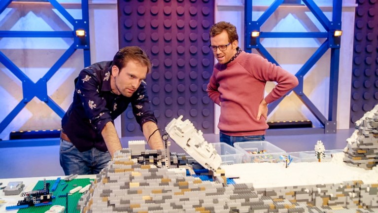 Roy en Thomas kronen zich met groot overwicht tot ‘LEGO Masters’ van 2021 en rijven 25.000 euro binnen