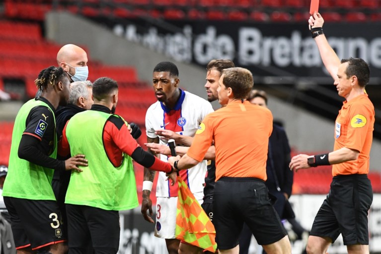 PSG-verdediger Kimpembe krijgt drie speeldagen schorsing na tackle op Jérémy Doku