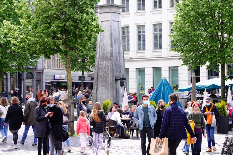 ‘Code rood’ in centrum Gent: drukste dag sinds het uitbreken van de coronacrisis
