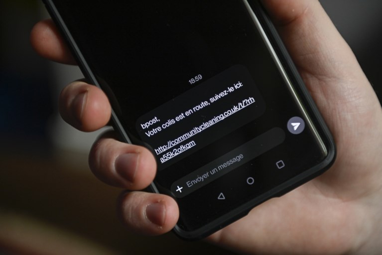Al meer dan 9.000 mobiele toestellen besmet na valse sms’en in naam van Bpost