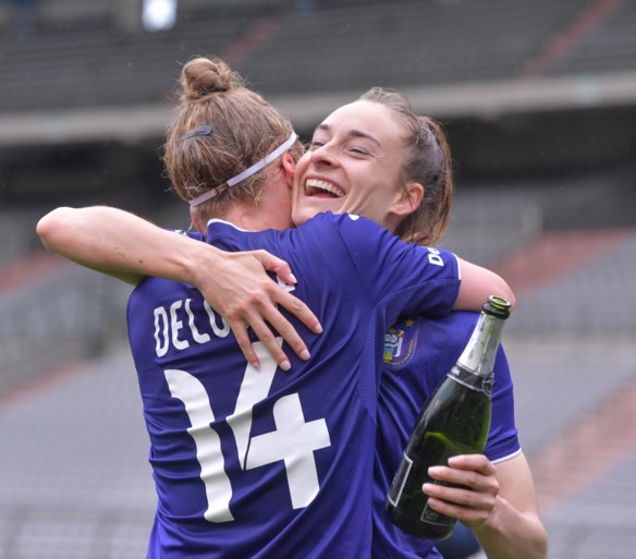 Anderlecht voor vierde opeenvolgende keer kampioen in Women’s Super League na 2-0 zege tegen OHL