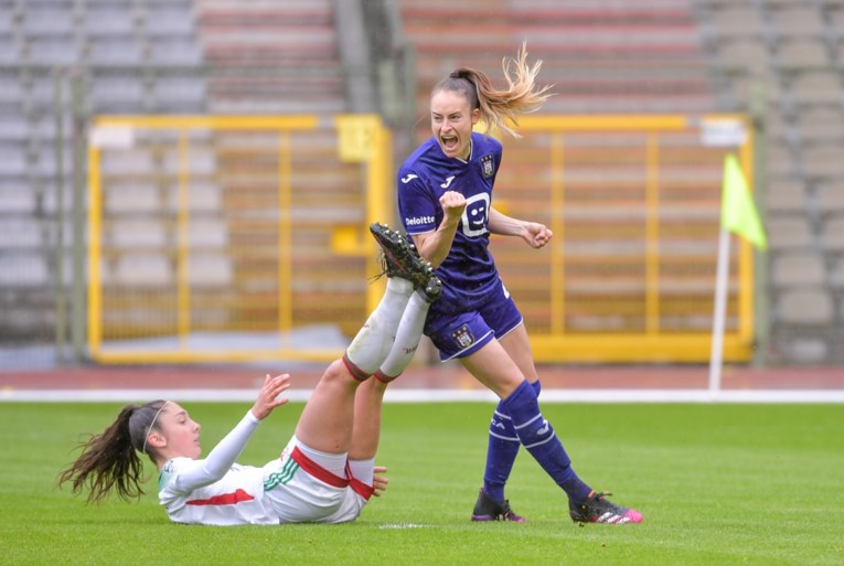 Anderlecht voor vierde opeenvolgende keer kampioen in Women’s Super League na 2-0 zege tegen OHL