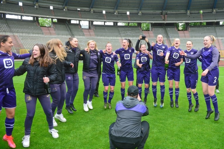 Anderlecht voor vierde opeenvolgende keer kampioen in Women’s Super League na 2-0 zege tegen OHL