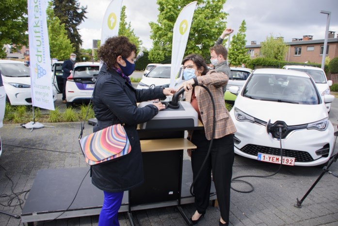 Burgerinitiatief stelt 101 elektrische deelwagens beschikbaar via app