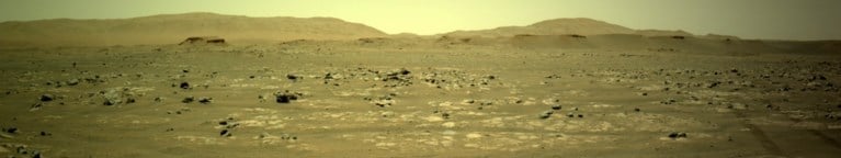 Marsrover stuurt nog meer indrukwekkende foto’s door van de rode planeet