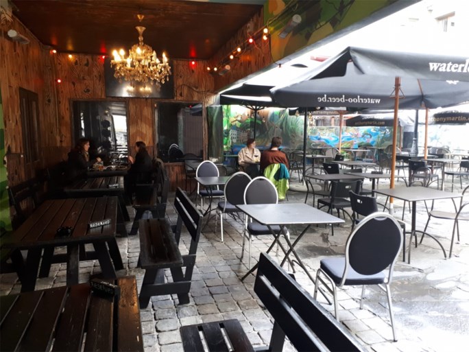 Door weer en wind de Gentse horeca steunen? Op deze terrassen zit je zeker droog