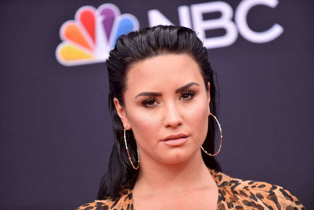 Demi Lovato identifies as non-binary