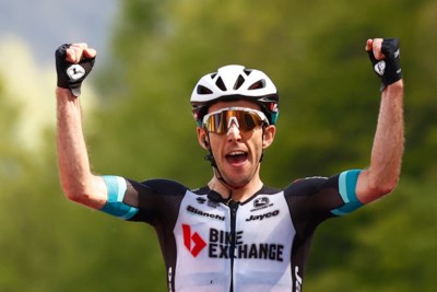 Uitslag Giro Etappe 19 Simon Yates Wint Etappe Bernal Bepe Het Nieuwsblad Mobile