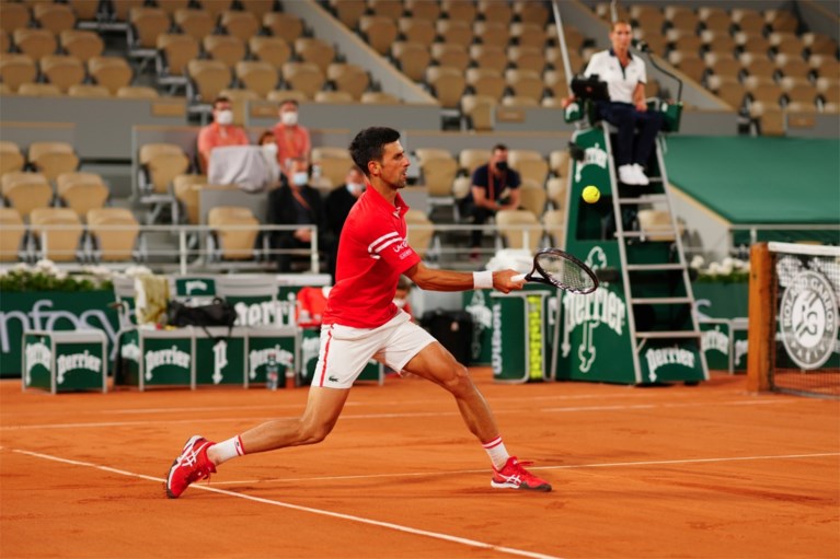 ROLAND GARROS. Rafael Nadal neemt vlotjes eerste horde, ook Novak Djokovic kent goede start in Parijs