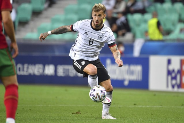 Niklas Dorsch Doelpunt Roman Yaremchuk Waasland Beveren Vs Kaa Gent Niklas Dorsch Born 15 January 1998 Is A German Footballer Who Plays As A Midfielder For 1 Vlemaiz Niklas Dorsch Doelpunt Roman Yaremchuk Waasland Beveren Vs Kaa Gent Niklas Dorsch Born 15 January 1998 Is A German Footballer Who Plays As A Midfielder For 1 Vlemaiz