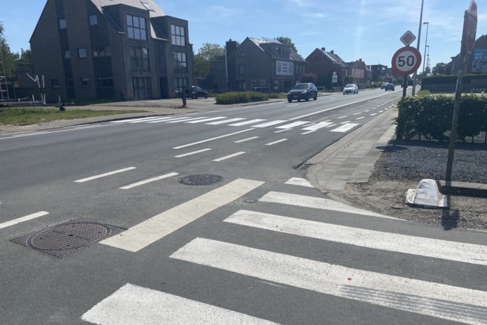 Municipality in east flanders, belgium. Overlijdens Sint-Gillis-Waas - Nieuw zebrapad moet oversteek N403 veiliger maken (Sint ...