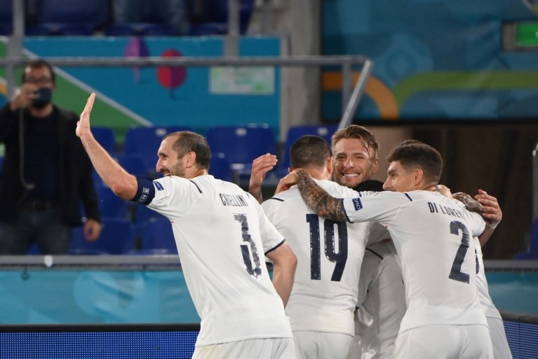 Italiaanse kranten smullen van… aanvallend voetbal van de nationale ploeg: “Dit is hoe we jullie willen zien!”