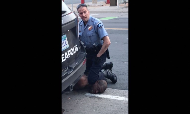 Tiener die spraakmakende dood George Floyd filmde krijgt Pulitzer