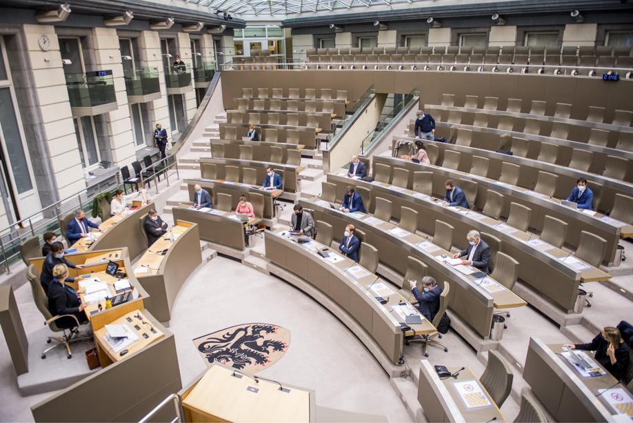 LIVE STREAM.  PFOS debate in the Flemish Parliament: “As r…