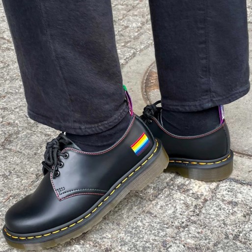 Deze merken vieren mee met Pride Month: “Het blijft heel belangrijk dat erover gesproken wordt”