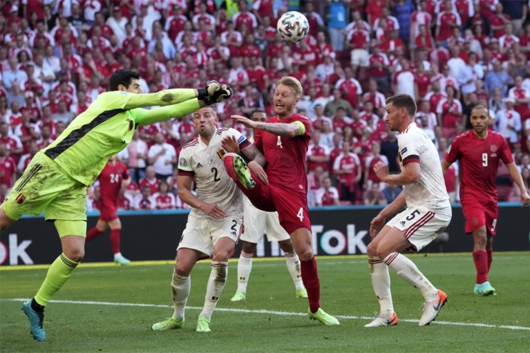 Fenomenale Kevin De Bruyne bezorgt België met goal en assist bij wederoptreden de zege tegen Denemarken