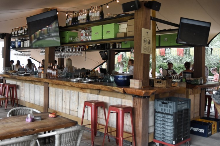 Aangenaam genieten bij Chez Flor, de zomerse pop-up bar
