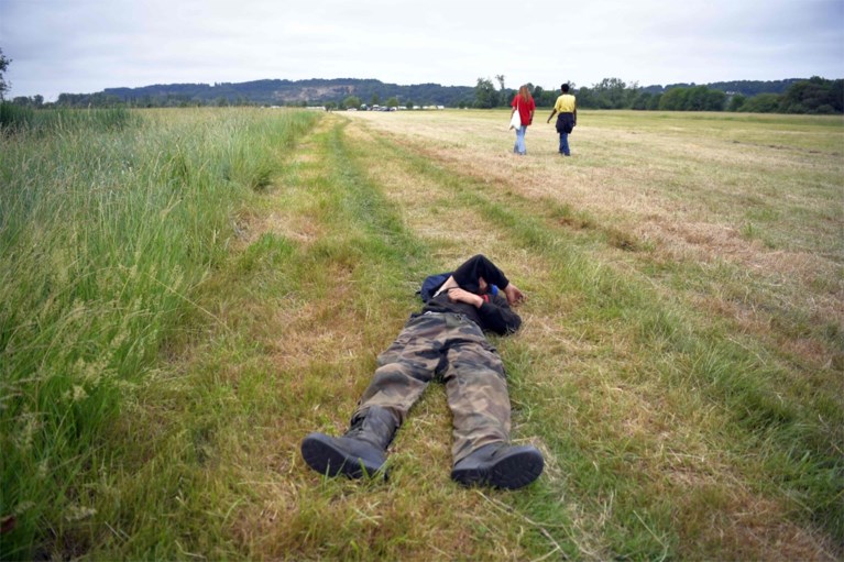 Illegale rave in Frankrijk eindigt in chaos: vijf mannen opgepakt, jongeman verliest hand