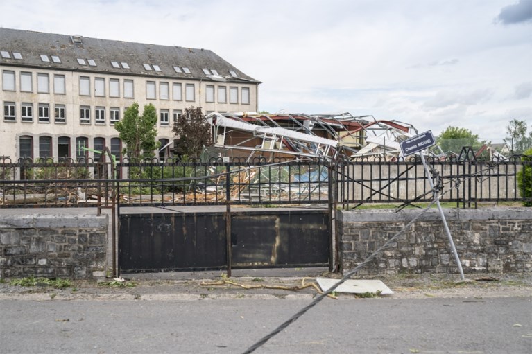 IN BEELD. Tornado veroorzaakt veel schade in Wallonië