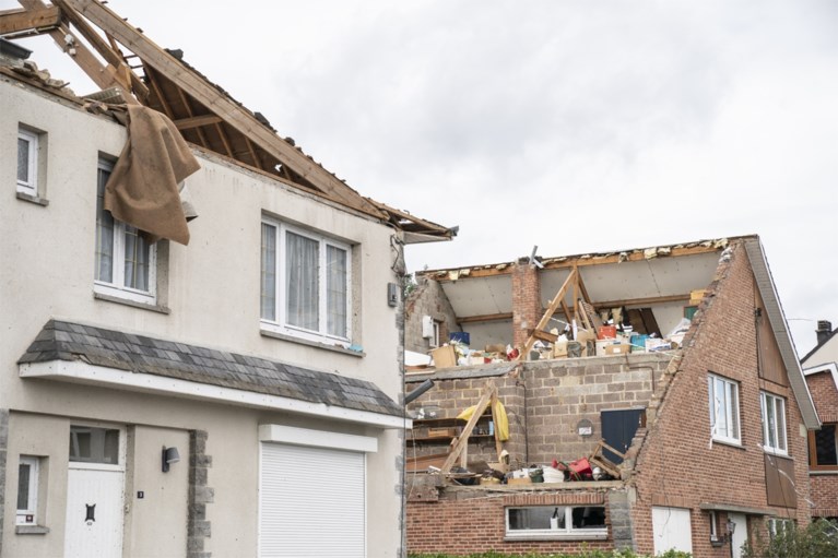 IN BEELD. Tornado veroorzaakt veel schade in Wallonië