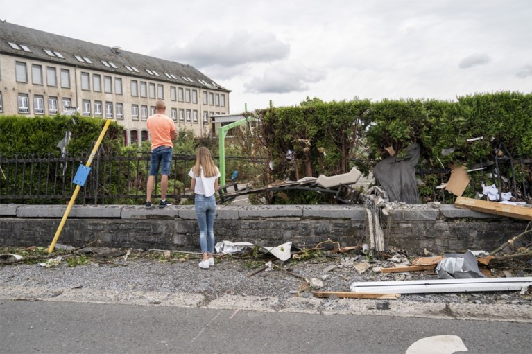 IN BEELD. Tornado veroorzaakt veel schade in Wallonië