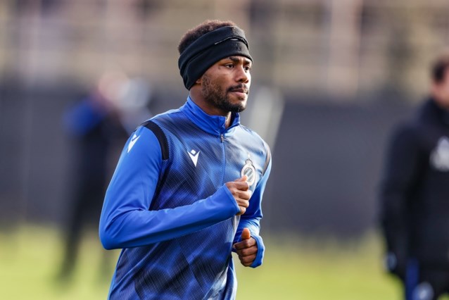Emmanuel Dennis verlaat Club Brugge en gaat in de Premier ...