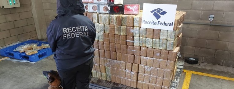 Meer dan 1300 kilogram coke bestemd voor België onderschept