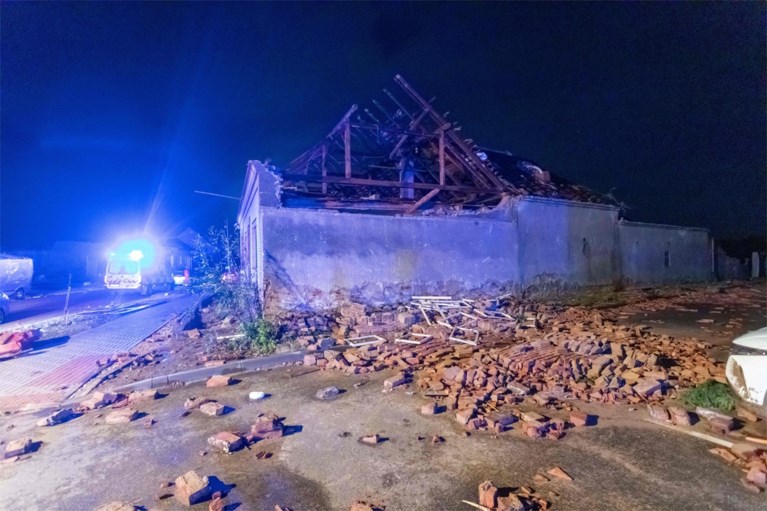 Minstens vijf doden door verwoestende windhoos in Tsjechië