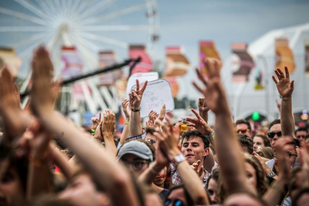 OVERZICHT. Dit zijn alle namen op de affiche van Pukkelpop ...
