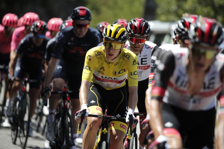 UITSLAG ETAPPE 12 TOUR DE FRANCE. Geen sprint, wel een vluchter die wint: Nils Politt veegt de nul weg voor BORA-hansgrohe