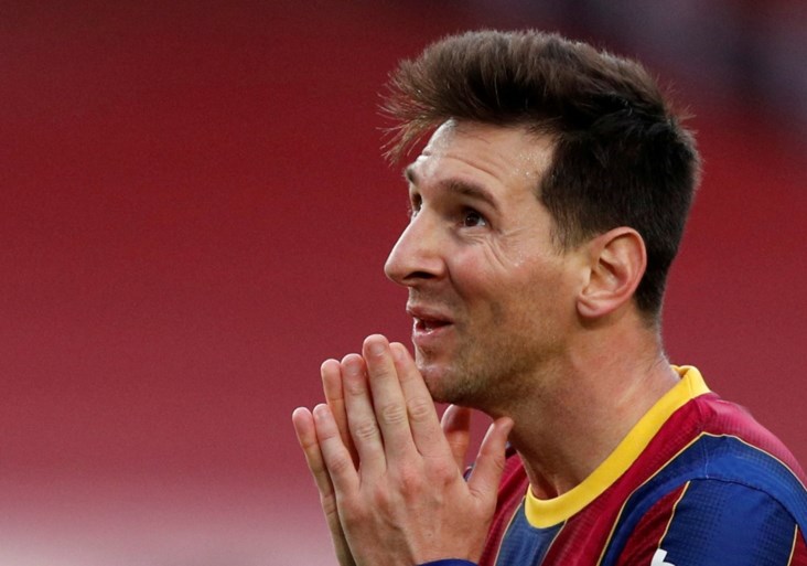 TRANSFERGERUCHTEN. Spannende dagen voor Messi en Ronaldo, einde tijdperk Giroud bij Chelsea en pakt PSG opnieuw uit?