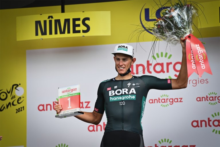 UITSLAG ETAPPE 12 TOUR DE FRANCE. Geen sprint, wel een vluchter die wint: Nils Politt veegt de nul weg voor BORA-hansgrohe