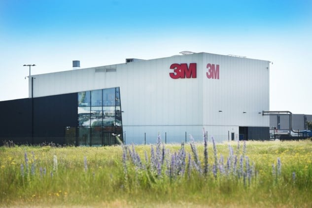 Omwonenden Van 3m Fabriek Kunnen Bloedstaal Laten Afnemen Om Zwijndrecht Het Nieuwsblad Mobile