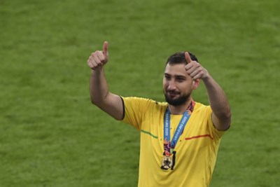 Italiaanse Doelman Gianluigi Donnarumma Verkozen Tot Beste S Het Nieuwsblad Mobile