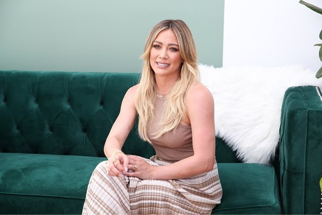 Hilary Duff shares touching images of her home birth…