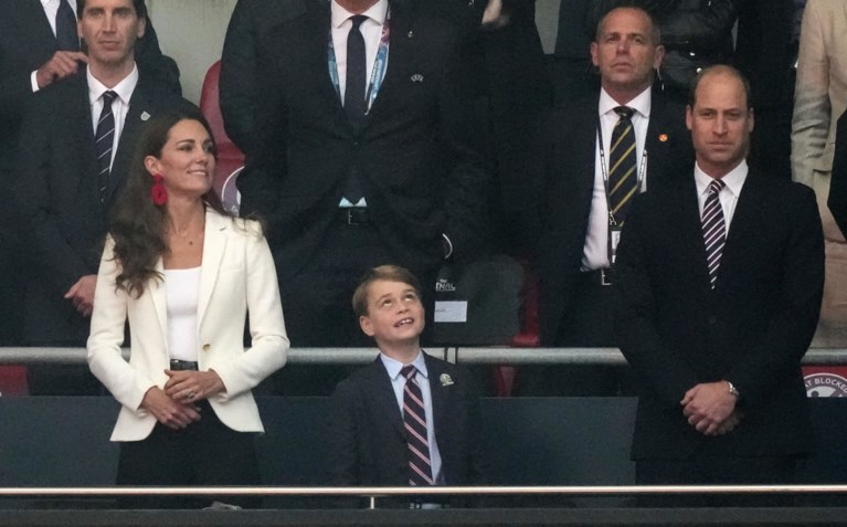 ROYALS. Einde van een tijdperk voor prins George, zo stoer zag je koningin Máxima nog nooit