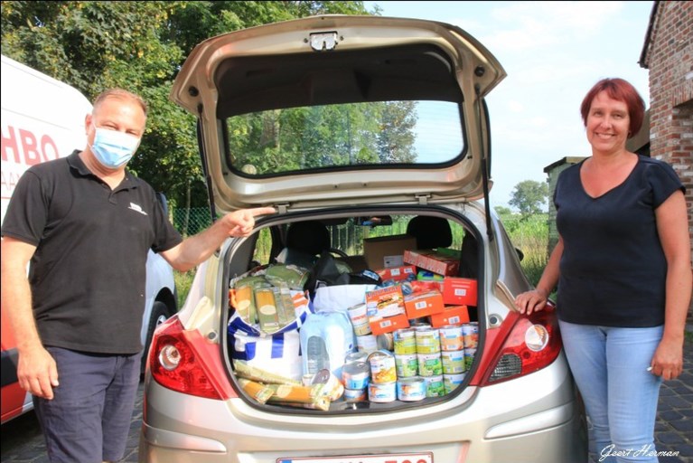Lootse inzamelactie massaal succes: straks drie bestelwagens naar rampgebied Hotton