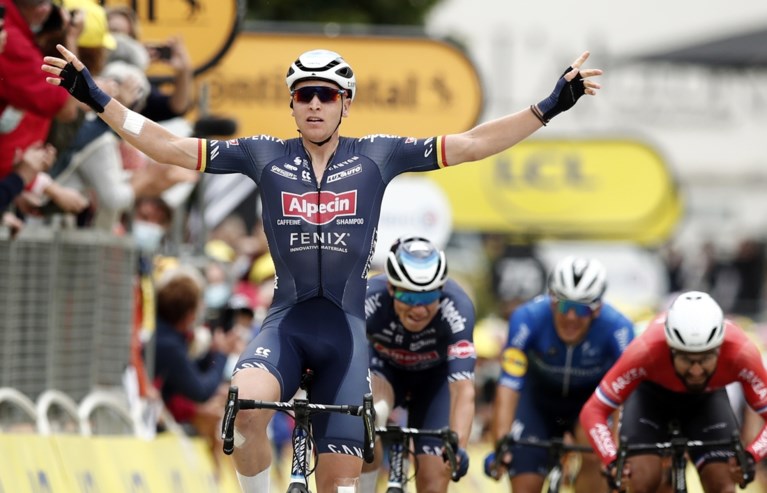 Schoon volk op na-tourcriterium Roeselare: Teuns en Philipsen beslissen weldra over Vuelta-deelname, winnaar Cavendish sprak nog niet over toekomst