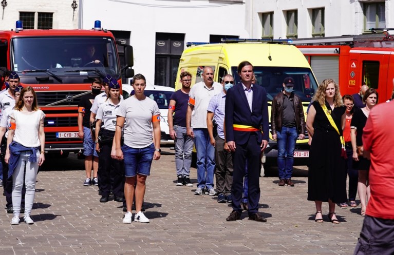 Stilte en sirenes: Gentse brandweer en politie eren slachtoffers van overstromingen