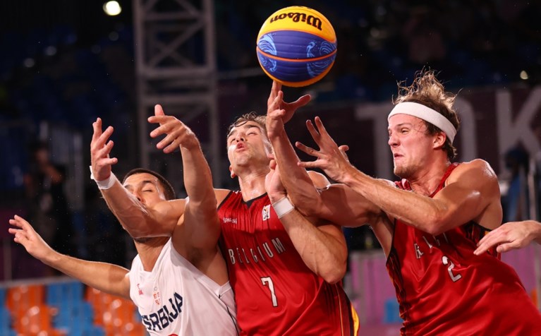 Sprookje eindigt zonder medaille voor Belgian 3x3 Lions na verlies tegen Servië: ”We mogen trots zijn op deze prestatie”