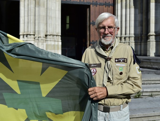 Oud-scouts Sint-Rombouts brengen hulde aan 82-jarige Bob den danser: “De scouts zijn bepalend geweest in mijn leven”