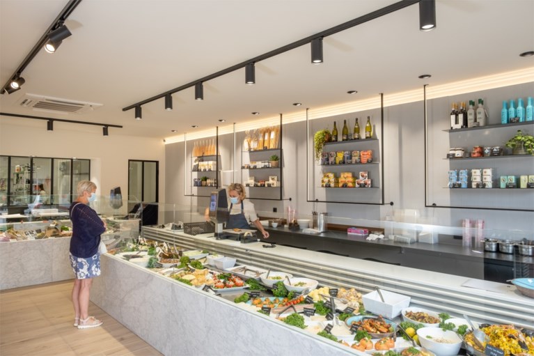 Beroemde Antwerpse viswinkel Van Bladel (her)opent in Hove: “Hopelijk komen alle klanten terug”