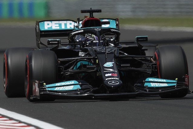 Lewis Hamilton verovert polepositie GP van Hongarije, Max ...