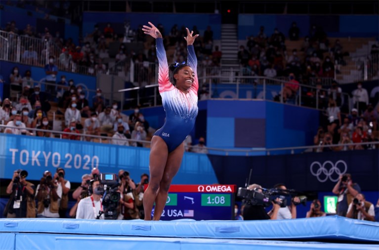 Return levert Simone Biles luid applaus en bronzen medaille op: “Zal deze medaille lange tijd koesteren”