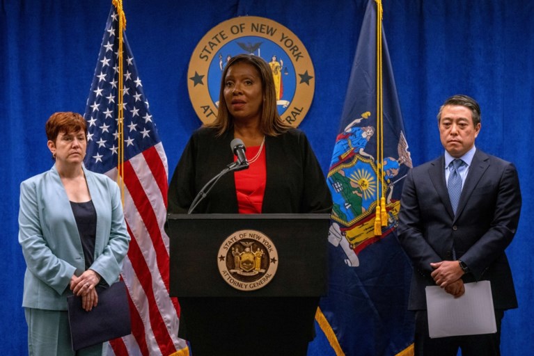 New Yorks gouverneur Cuomo heeft “meerdere vrouwen seksueel geïntimideerd”, president eist dat hij opstapt