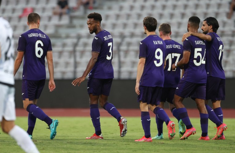 Lior Refaelov dirigeert Anderlecht met goal en twee assists naar overwinning tegen Laçi