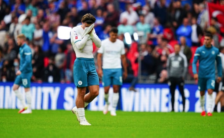 Youri Tielemans en co verpesten City-debuut van Jack Grealish: Leicester City wint Engelse supercup