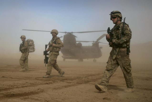 Un nuovo gruppo di soldati americani arriva a Kabul