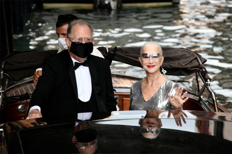 Perdere moda e pioggia durante la prestigiosa sfilata di Dolce & Gabbana a Venezia
